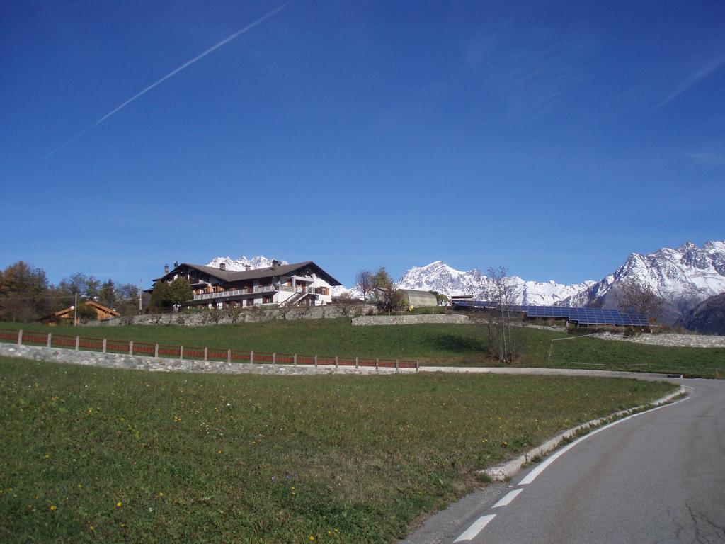 Agriturismo Plan D'Avie Aosta Room photo