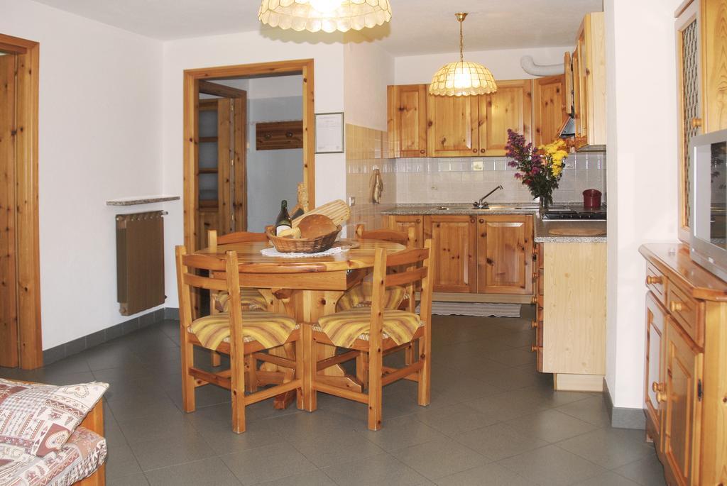 Agriturismo Plan D'Avie Aosta Room photo